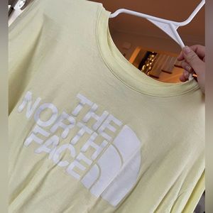 Men’s North Face Long-Sleeve